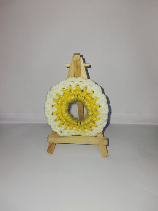 Butter Glow Scrunchie