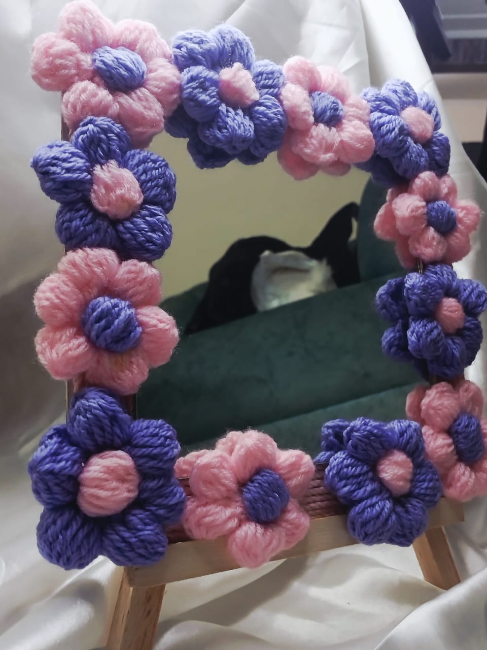 FloraFrame Mirror