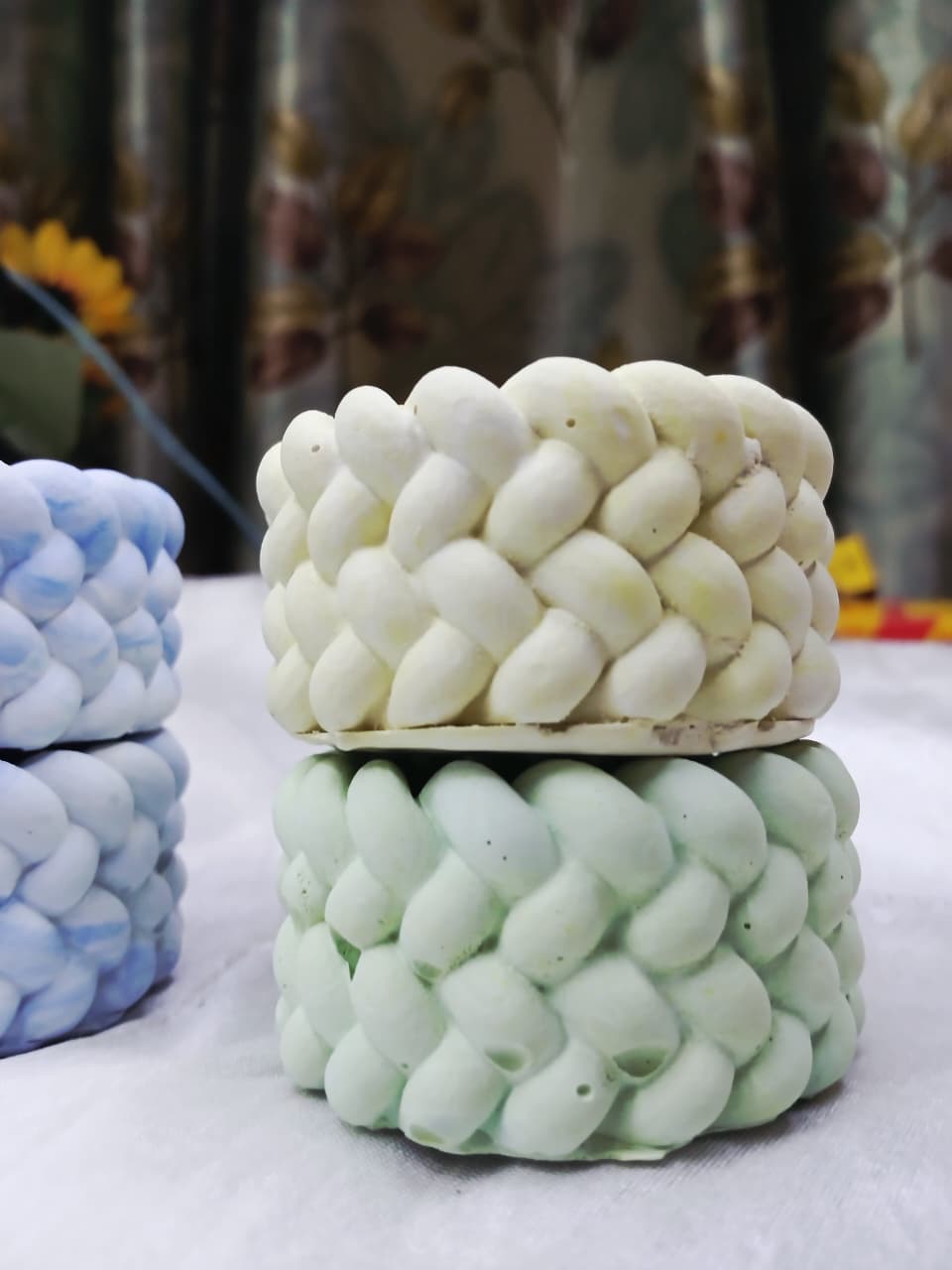 Handcrafted Carved Trinket Box Pair – Elegant Open Storage for Jewelry & Keepsakes