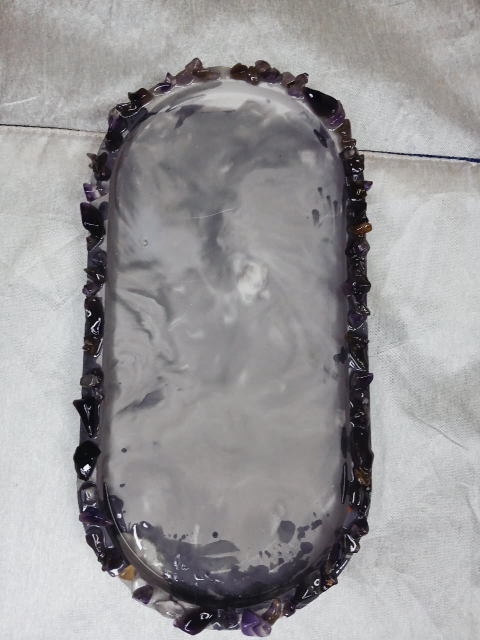 Amethyst Stone Outlined Oval Tray – Elegant Handmade Decorative & Jewelry Organizer